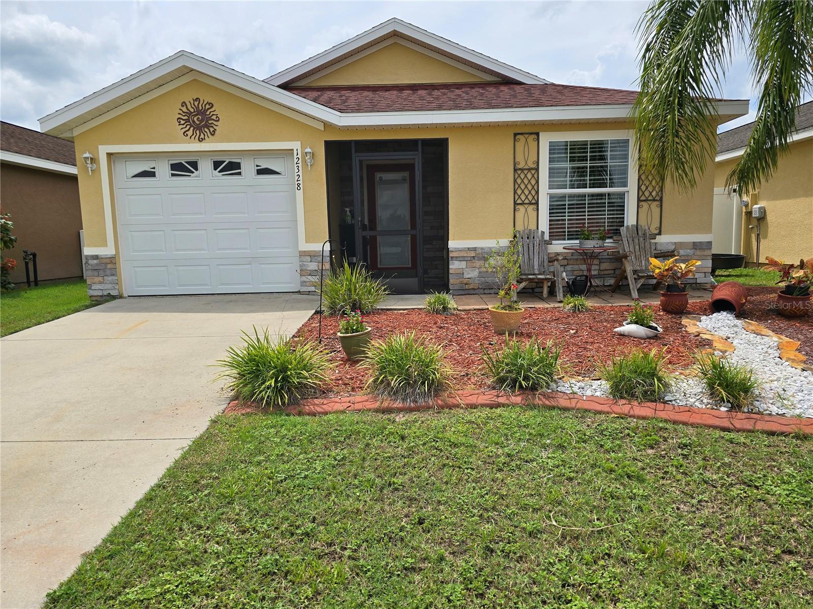 This charming 3-bedroom, 2-bath home is located in the desirable Villages of Parkwood community and offers a comfortable layout perfect for everyday living. Featuring a 1-car garage, the property sits in a quiet neighborhood with a beautiful view, making it an ideal retreat while still being close to all the conveniences of The Villages area. Equal housing opportunity.