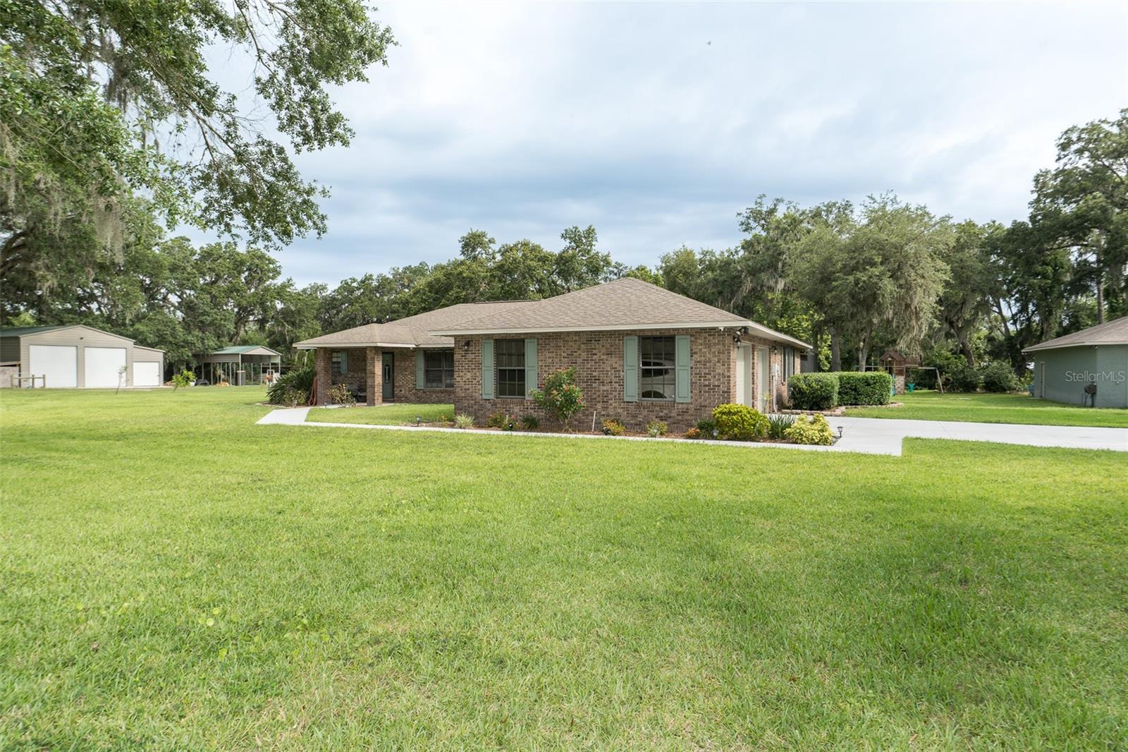 2331 D R BRYANT ROAD