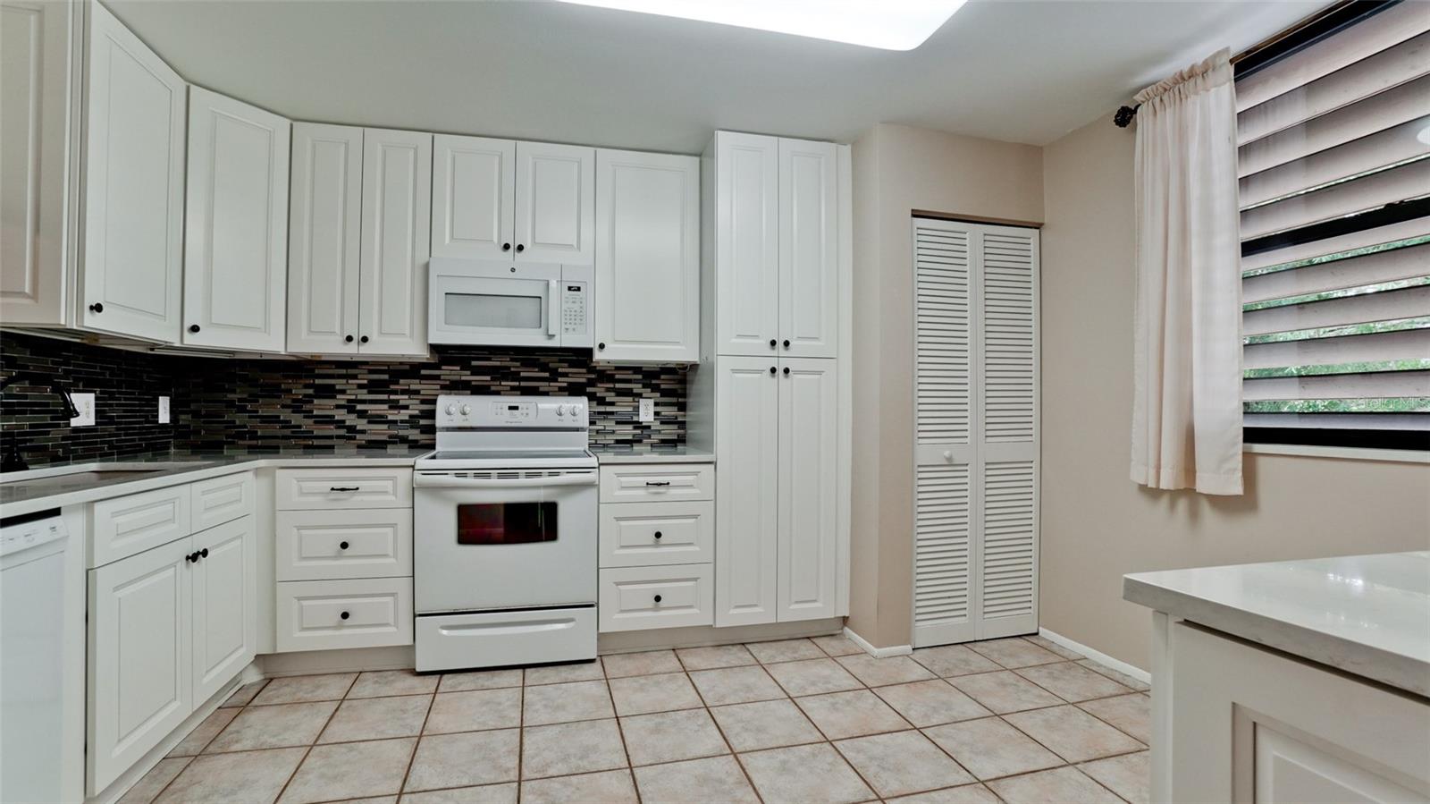 WILDEWOOD SPGS STAGE 7D OF OAKVIEW - Residential