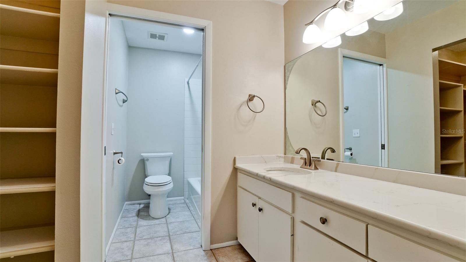 WILDEWOOD SPGS STAGE 7D OF OAKVIEW - Residential