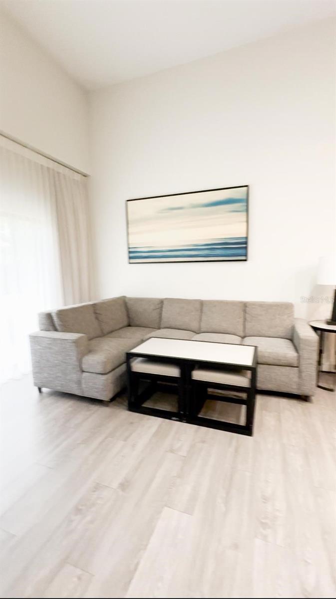 14501 GROVE RESORT AVENUE 3128