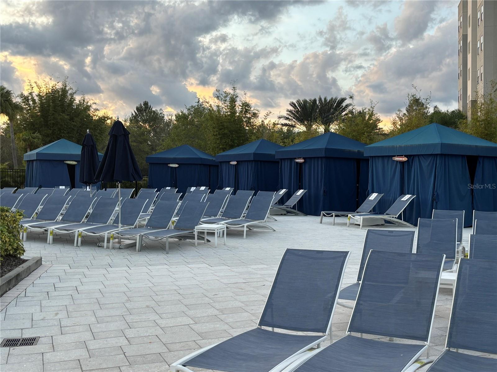 GROVE RESORT AND SPA HOTEL CONDOMINIUM 3 - Residential