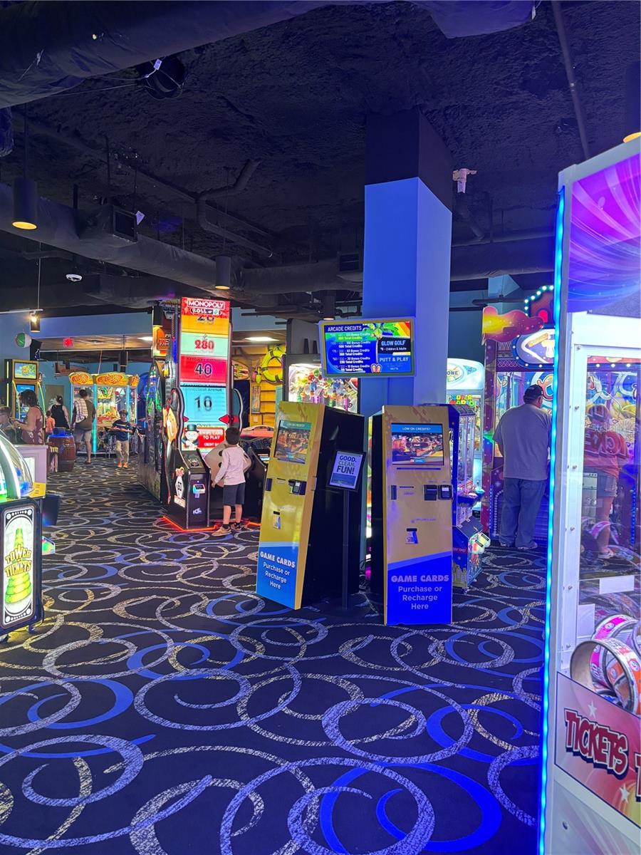 GROVE RESORT AND SPA HOTEL CONDOMINIUM 3 - Residential