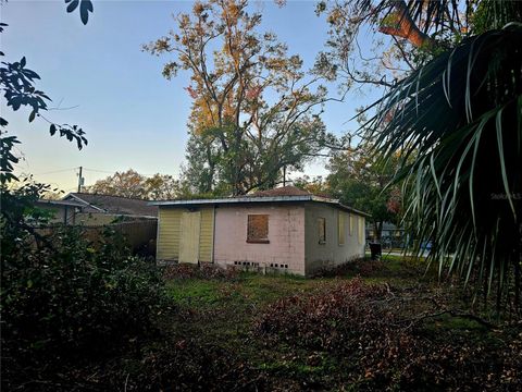 A home in TAMPA