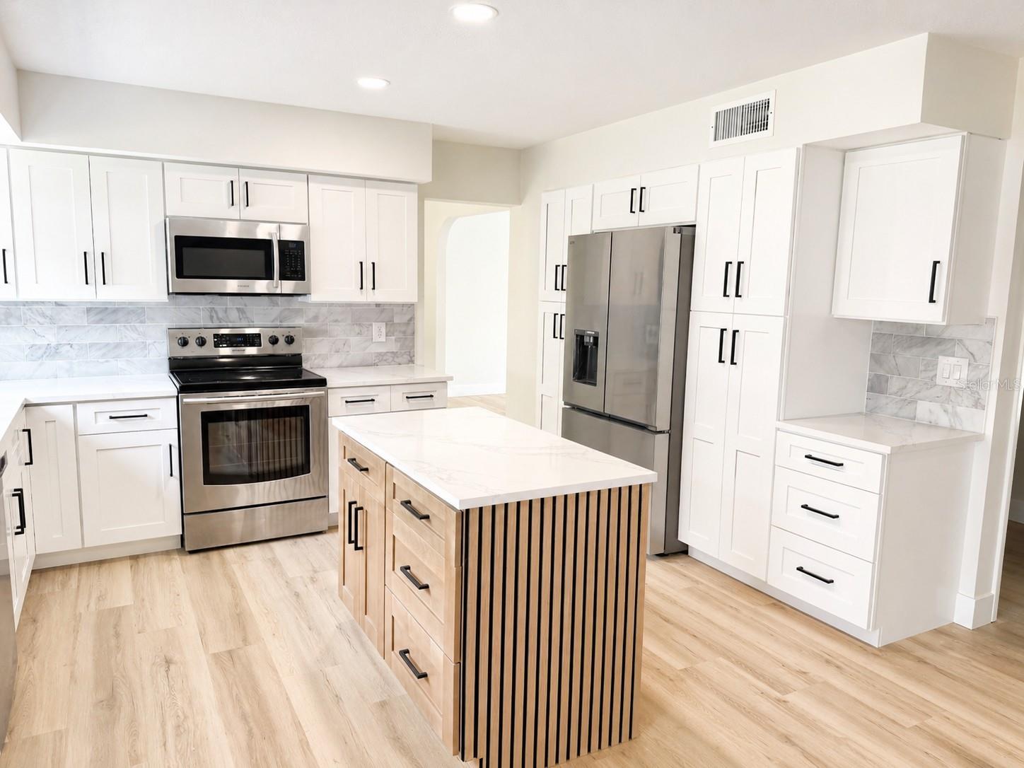 NORTHDALE SEC F UNIT 1 - Residential