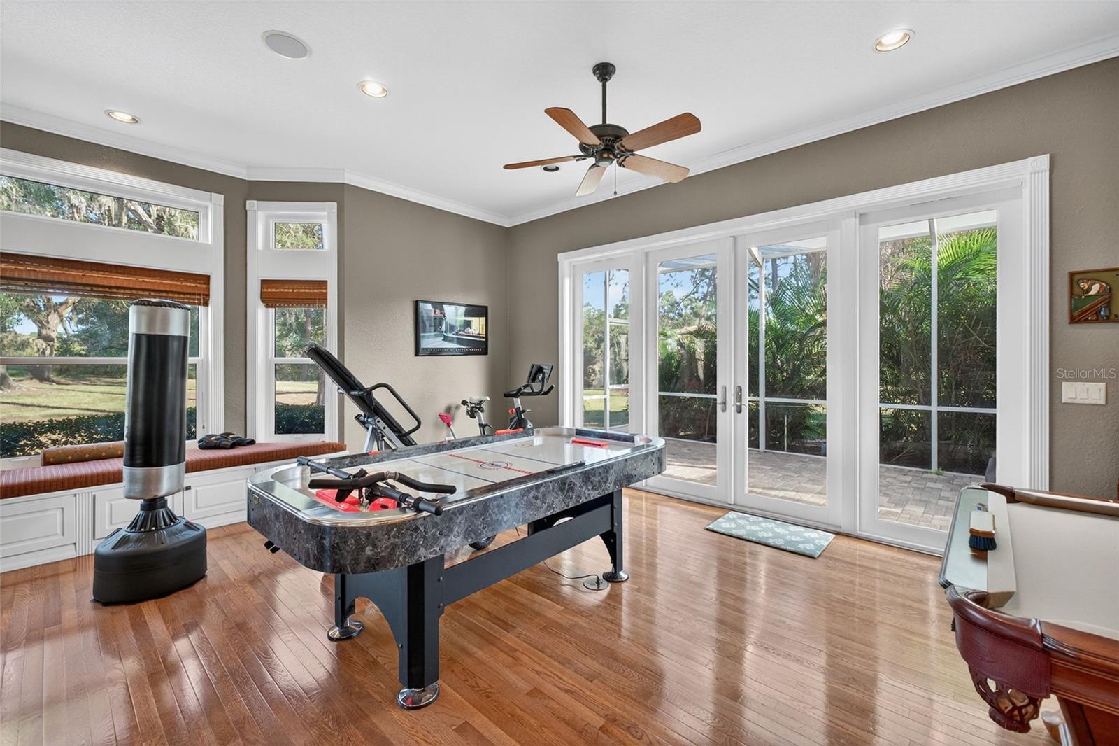 TAMPA PALMS 2B UNIT 2 - Residential