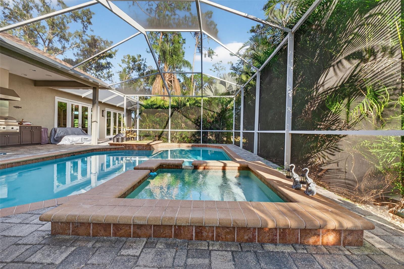 TAMPA PALMS 2B UNIT 2 - Residential