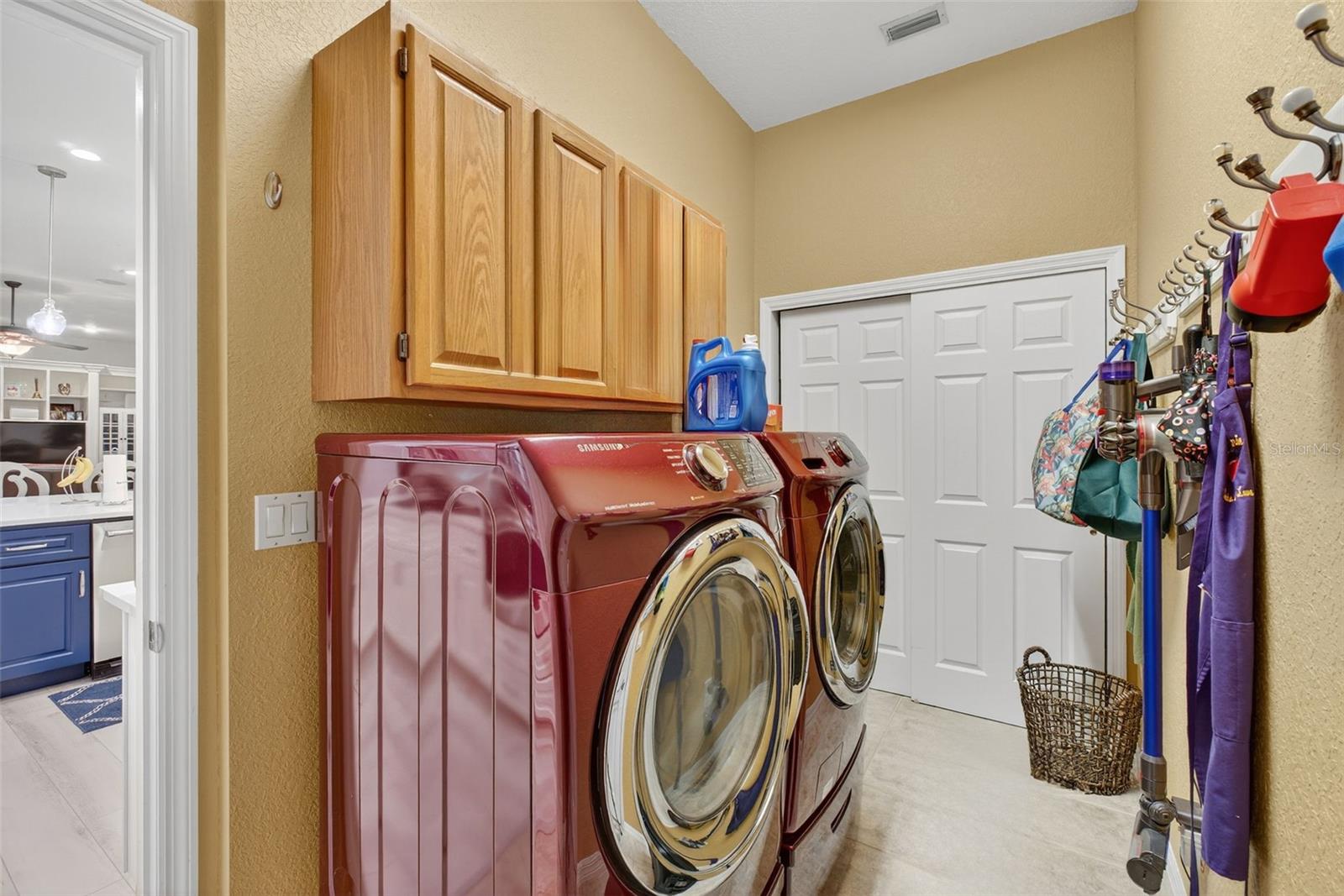 TAMPA PALMS 2B UNIT 2 - Residential