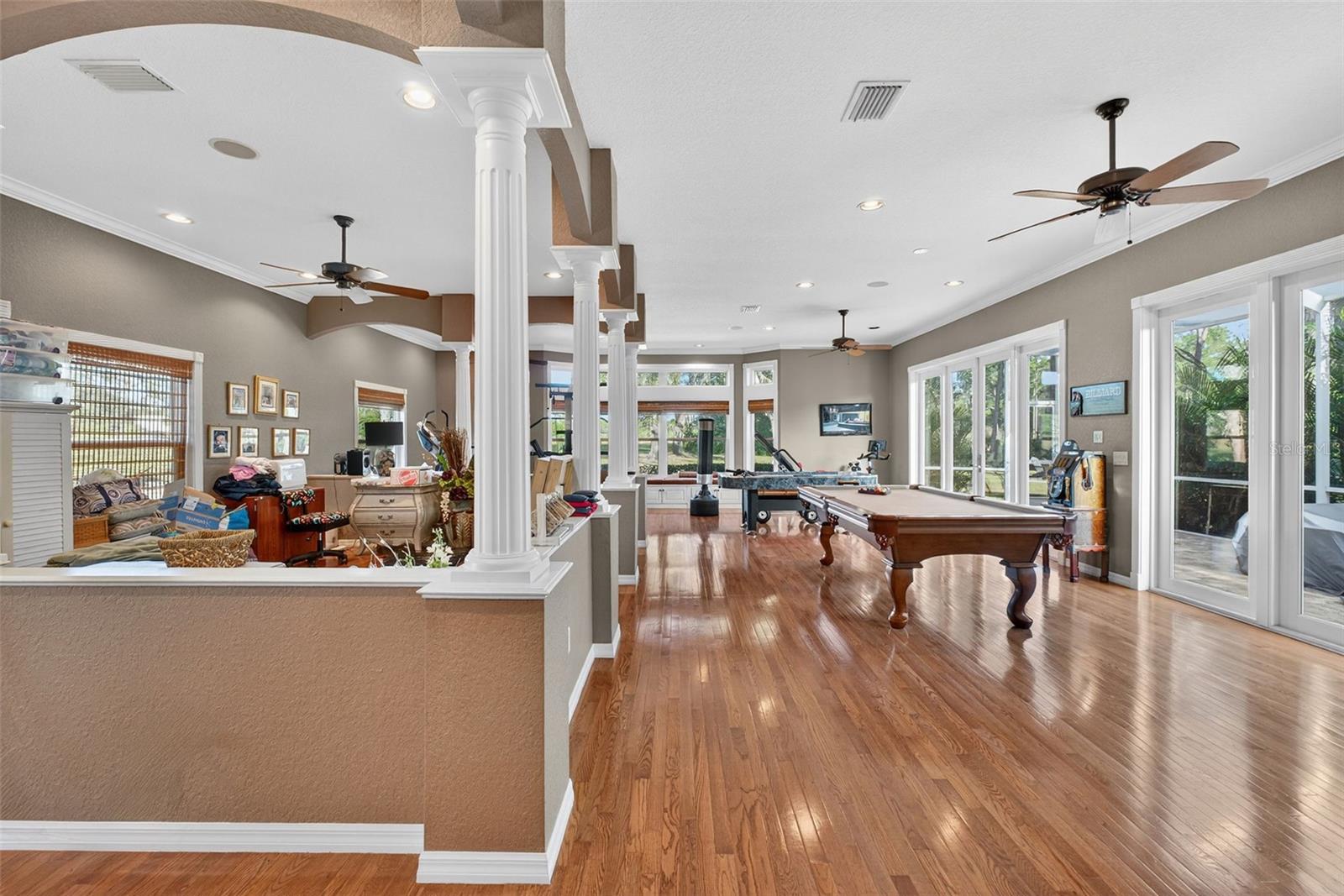 TAMPA PALMS 2B UNIT 2 - Residential