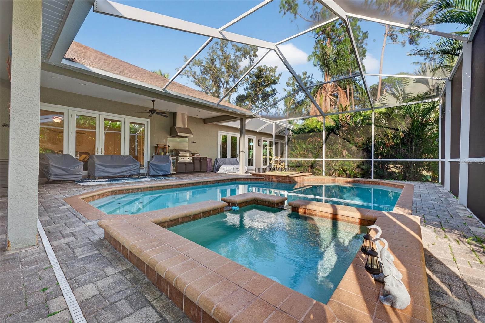 TAMPA PALMS 2B UNIT 2 - Residential