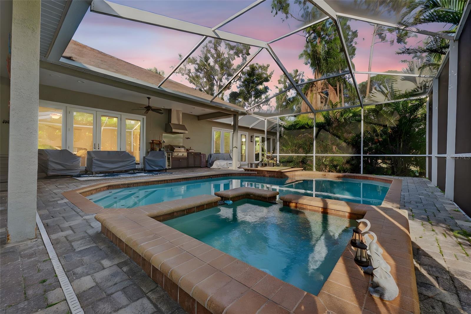 TAMPA PALMS 2B UNIT 2 - Residential