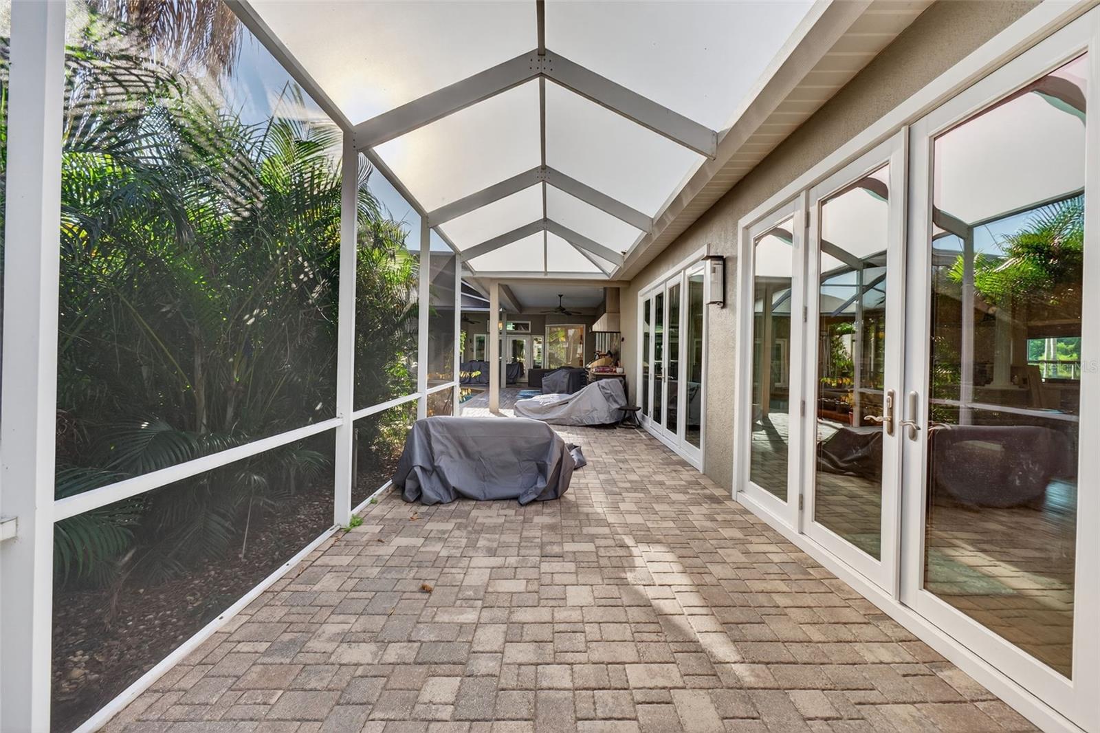 TAMPA PALMS 2B UNIT 2 - Residential