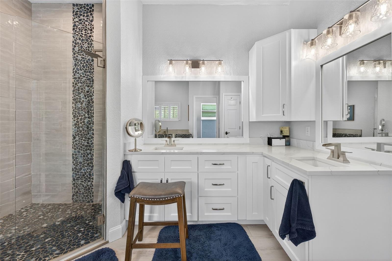 TAMPA PALMS 2B UNIT 2 - Residential