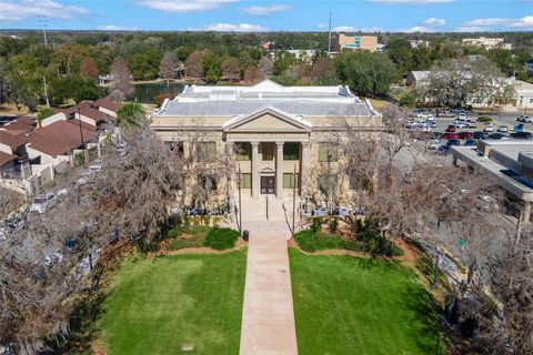 Tiny photo for 103 S 2nd Street #C, Leesburg, FL 34748 (MLS # G5108650)