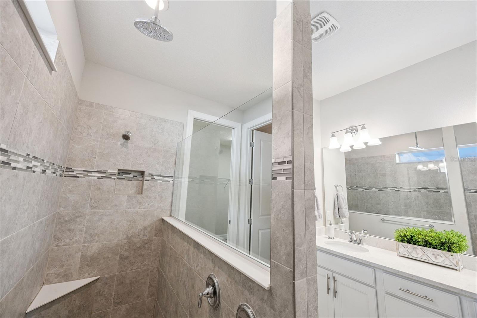 PHILLIPS GROVE - Residential