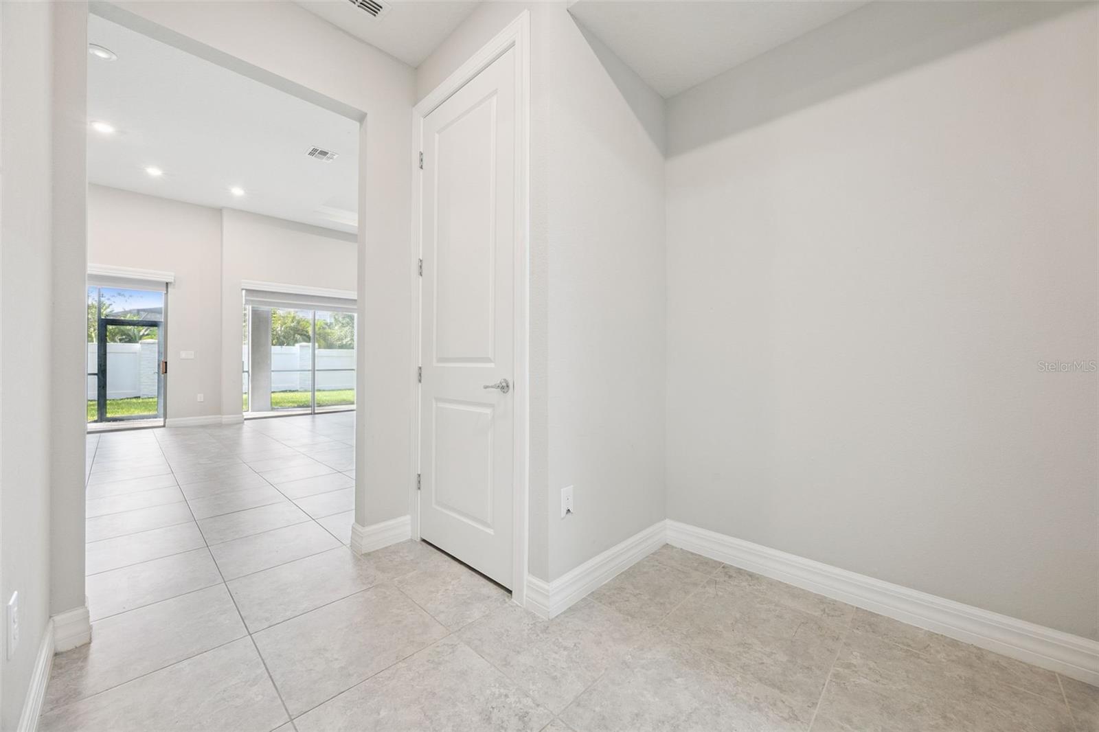 PHILLIPS GROVE - Residential