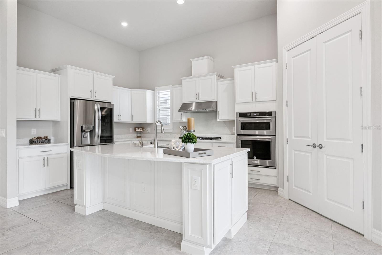 PHILLIPS GROVE - Residential