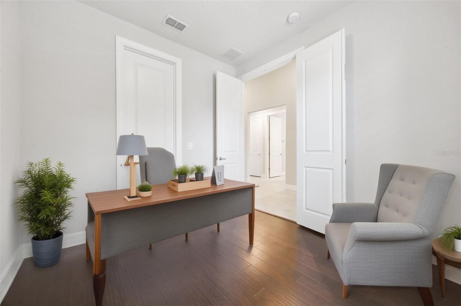 PHILLIPS GROVE - Residential