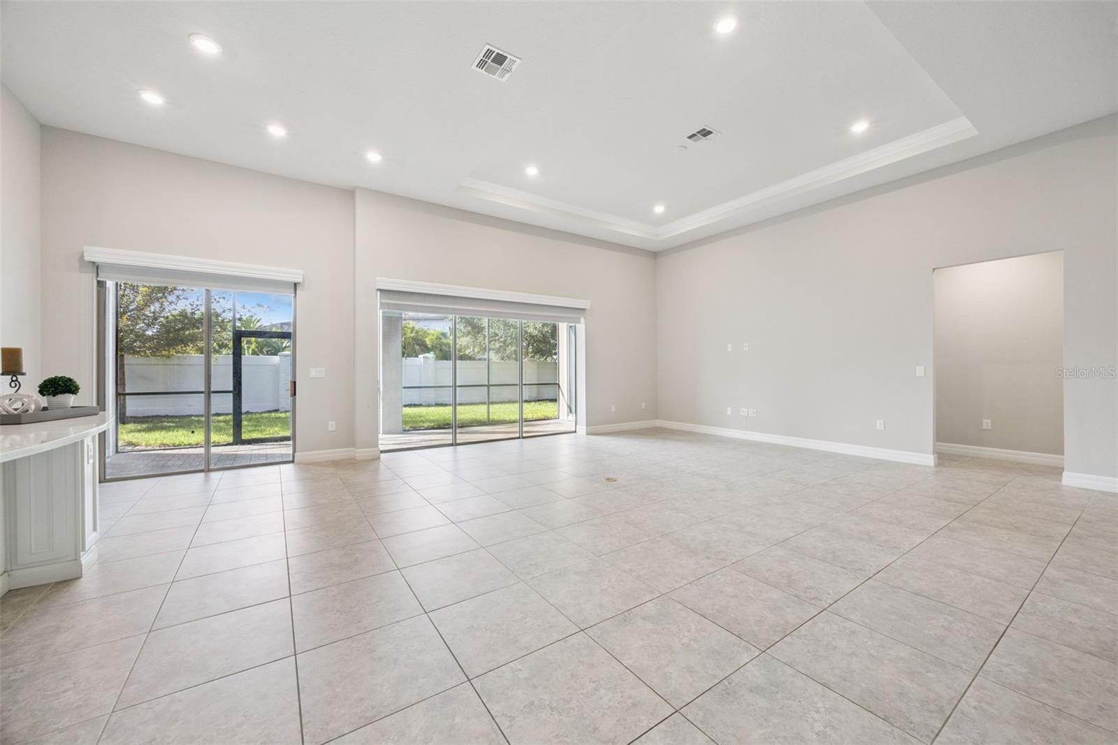 PHILLIPS GROVE - Residential