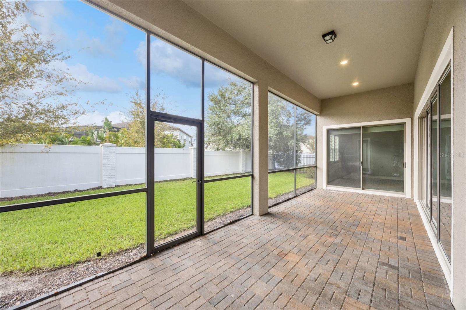 PHILLIPS GROVE - Residential