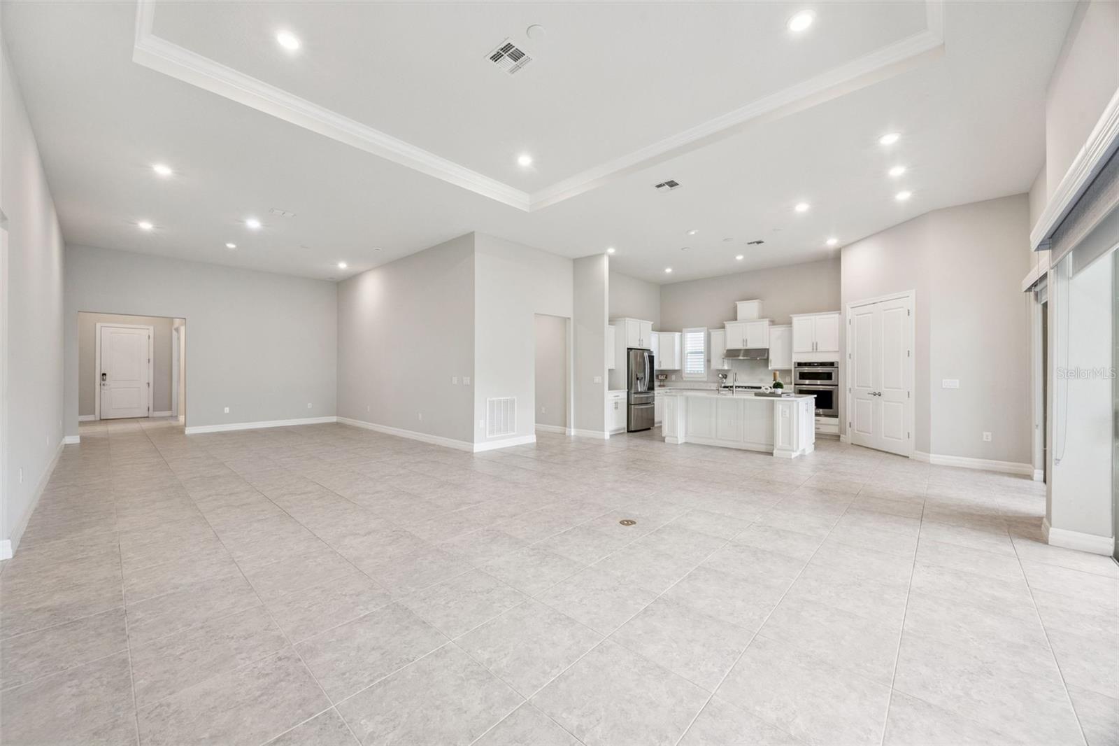 PHILLIPS GROVE - Residential