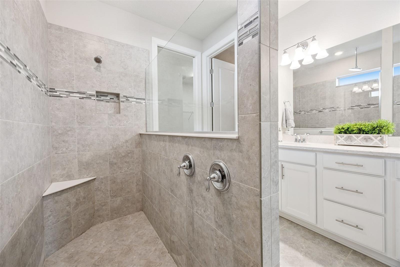 PHILLIPS GROVE - Residential