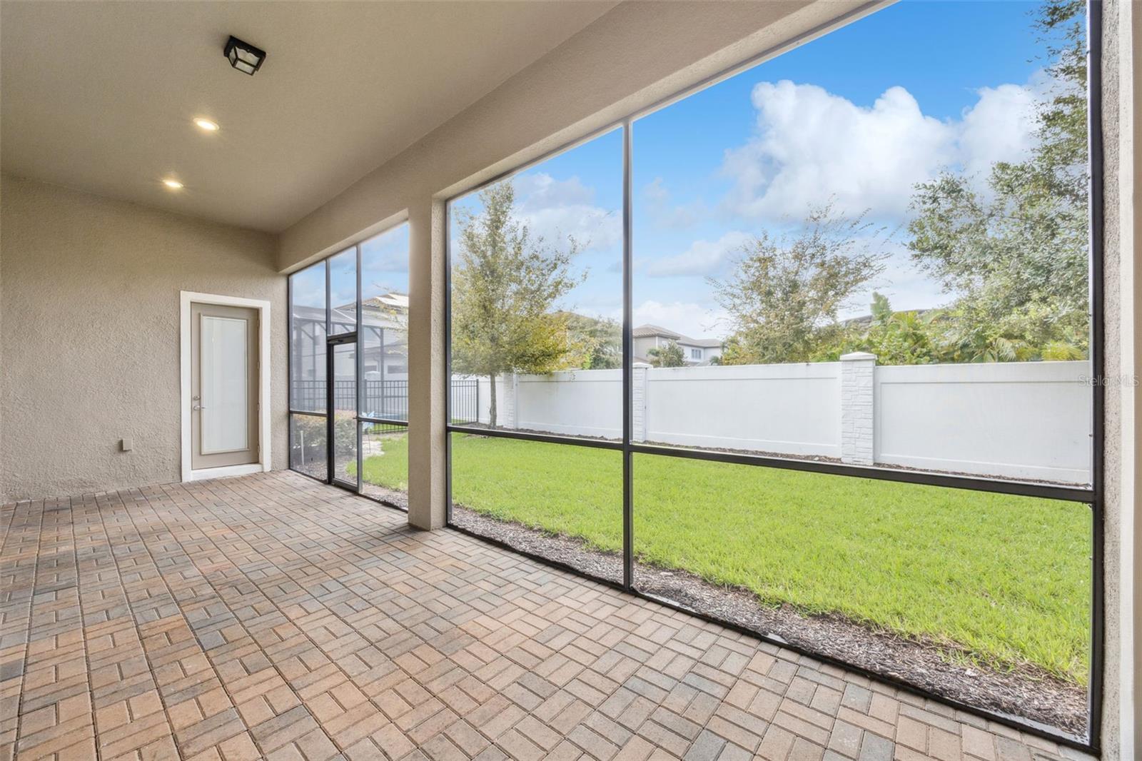 PHILLIPS GROVE - Residential