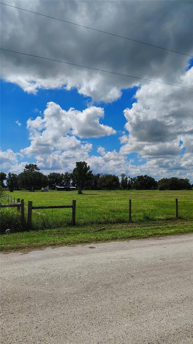 Photo of 12721 Fox Way Trail, Riverview, FL 33579 (MLS # O6443930)