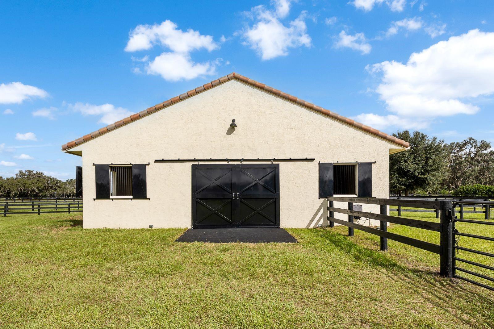 BEL LAGO - Residential