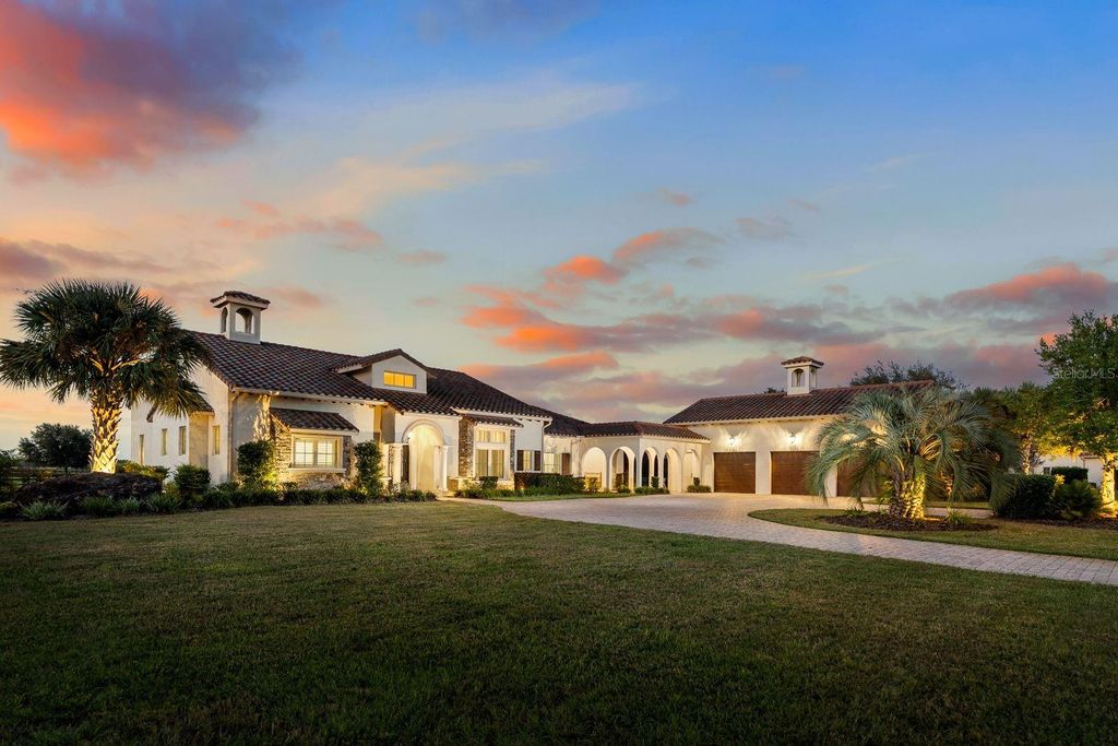 Photo of 12394 SW 140th Loop, Dunnellon, FL 34432 (MLS # OM711299)