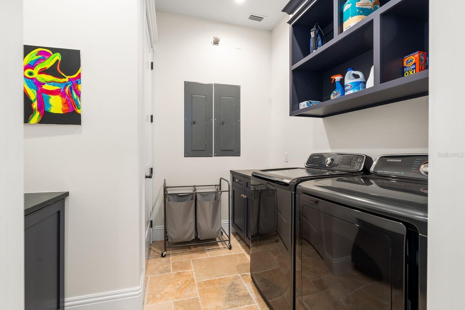 BEL LAGO - Residential