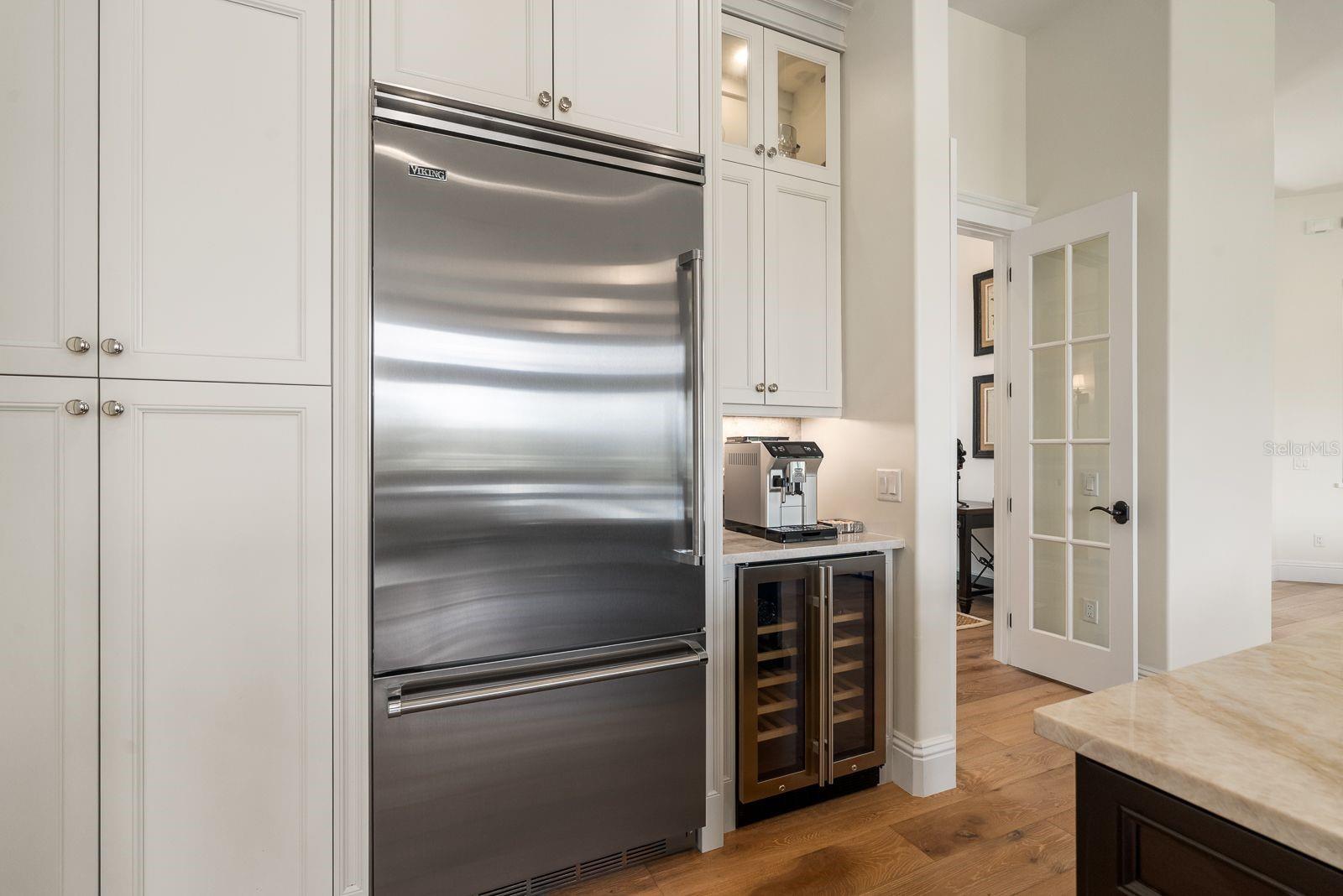 BEL LAGO - Residential