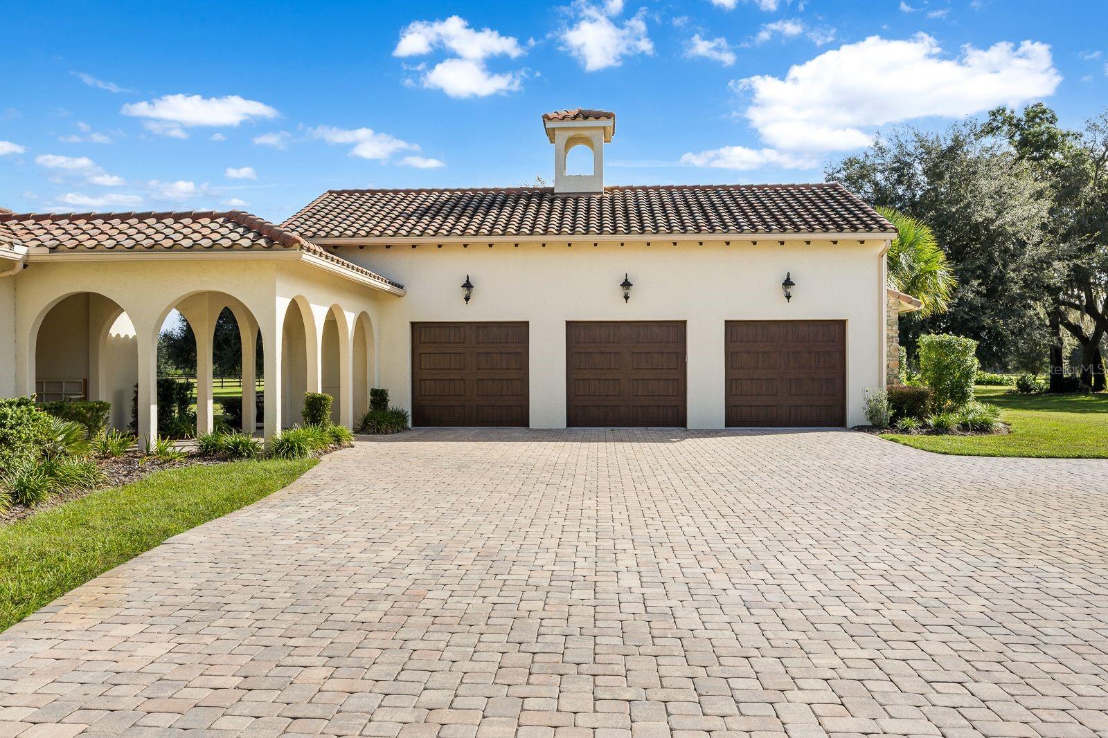 BEL LAGO - Residential