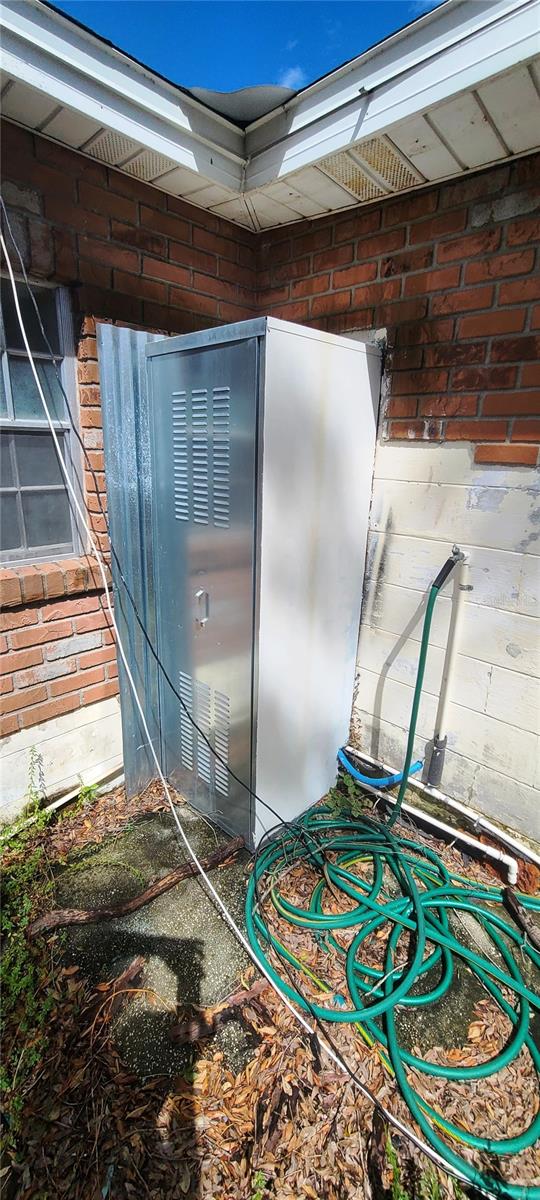 HAMNERS MARJORY B & W E FLO - Residential