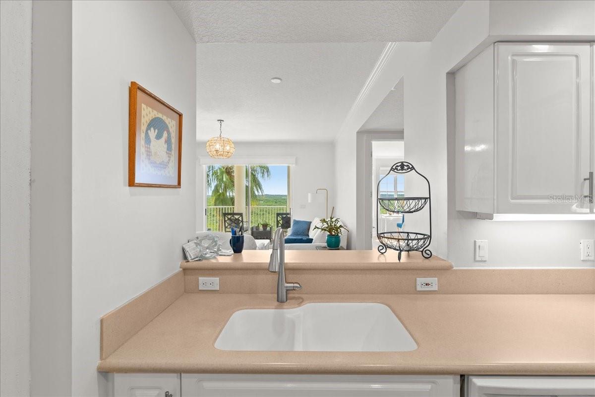 4624 HARBOUR VILLAGE BOULEVARD 4404