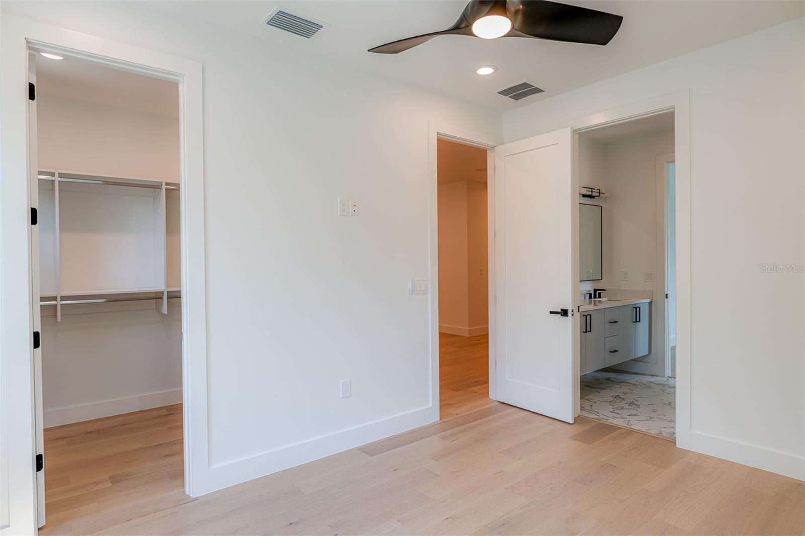 MARYLAND MANOR REV - Residential