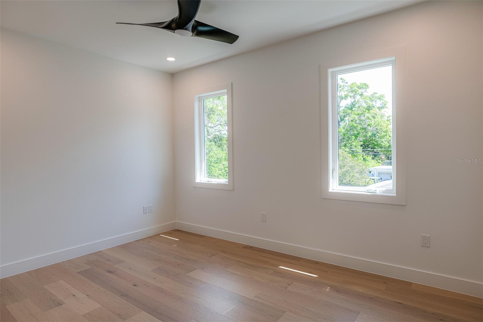 MARYLAND MANOR REV - Residential