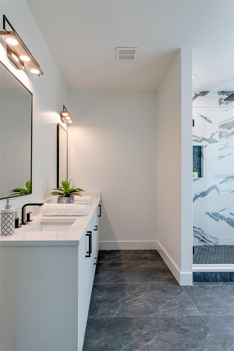 MARYLAND MANOR REV - Residential