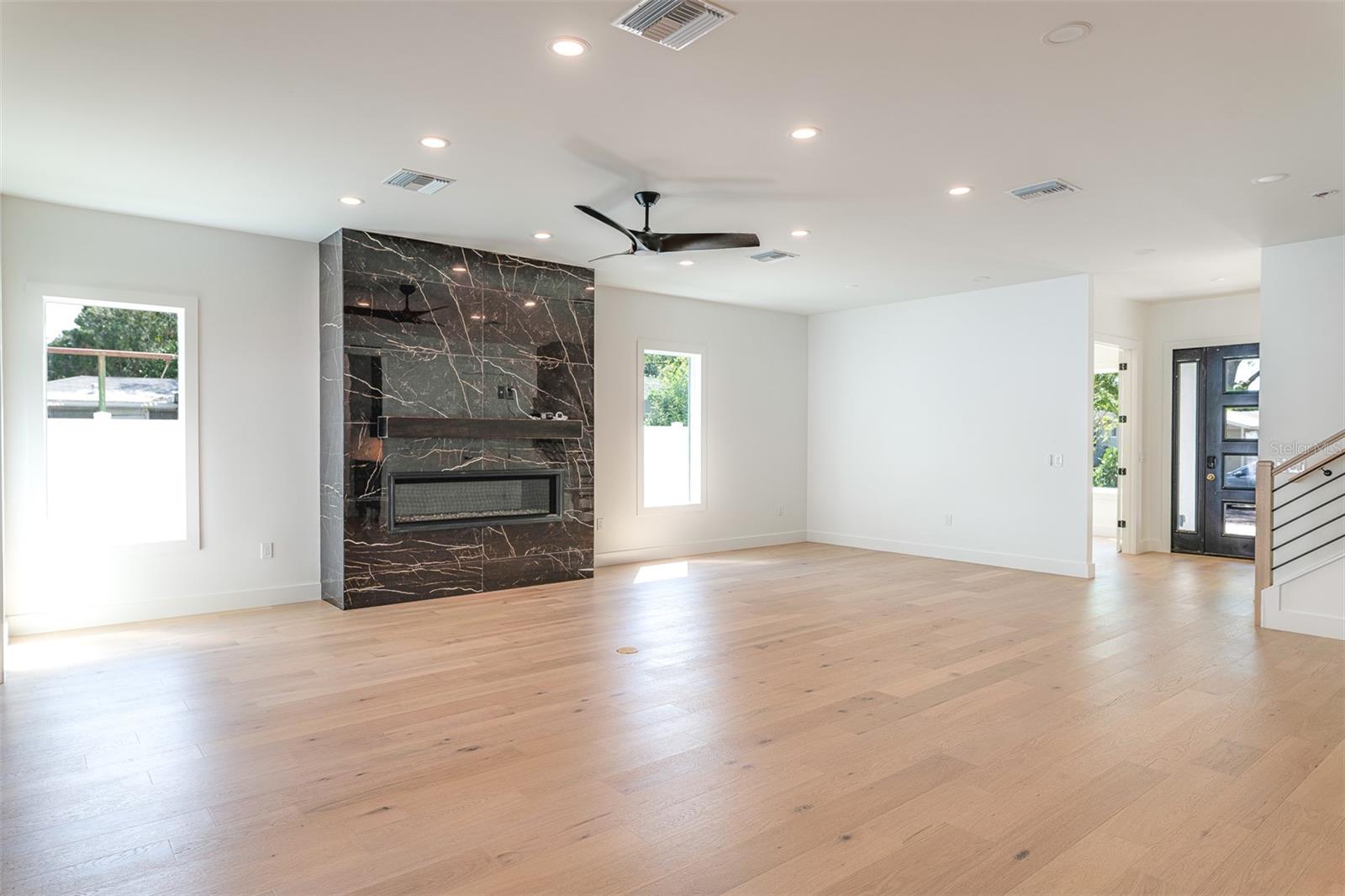 MARYLAND MANOR REV - Residential