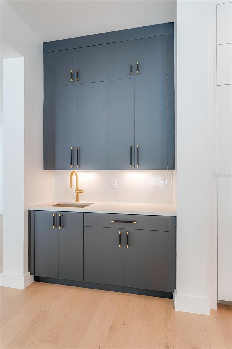 MARYLAND MANOR REV - Residential