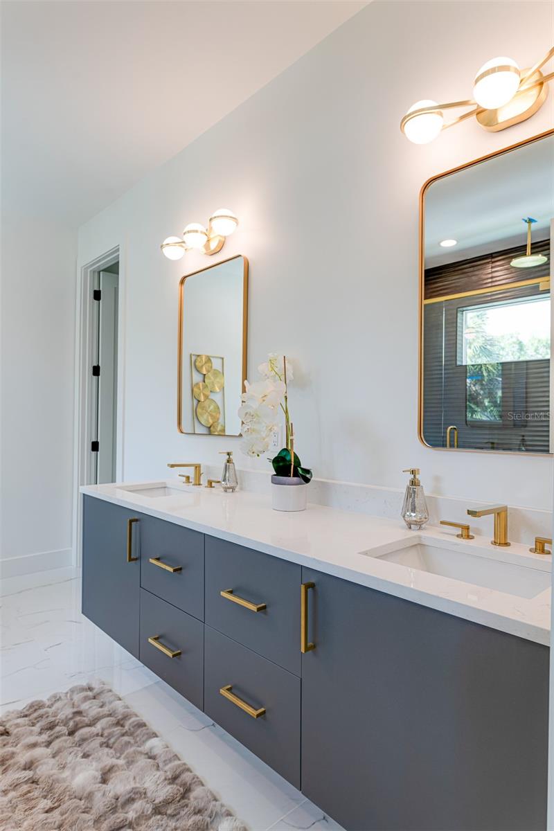 MARYLAND MANOR REV - Residential