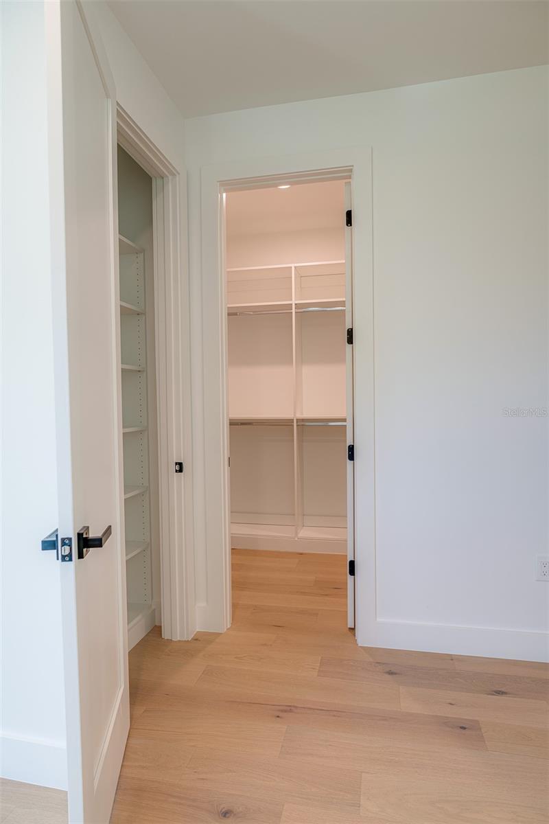 MARYLAND MANOR REV - Residential