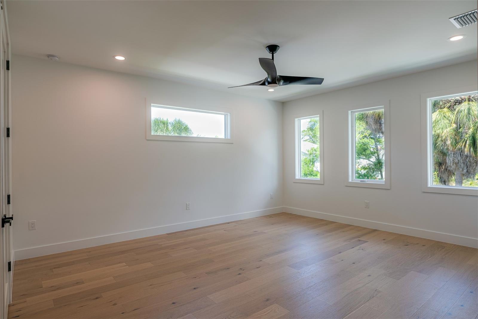 MARYLAND MANOR REV - Residential