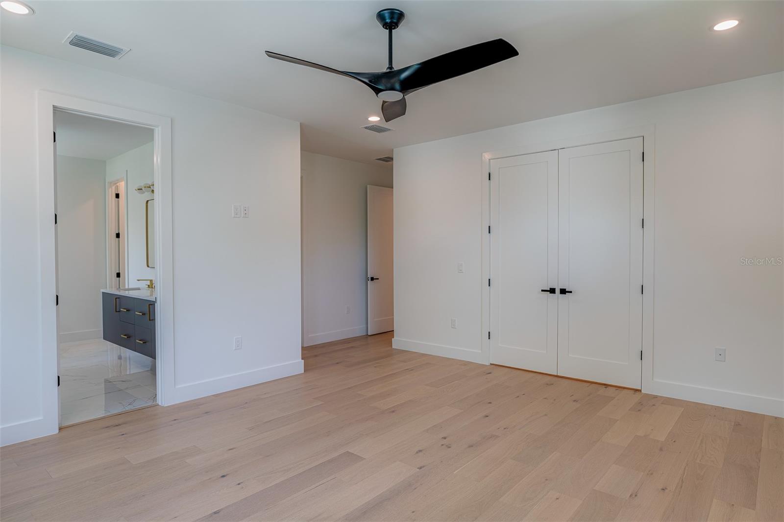 MARYLAND MANOR REV - Residential