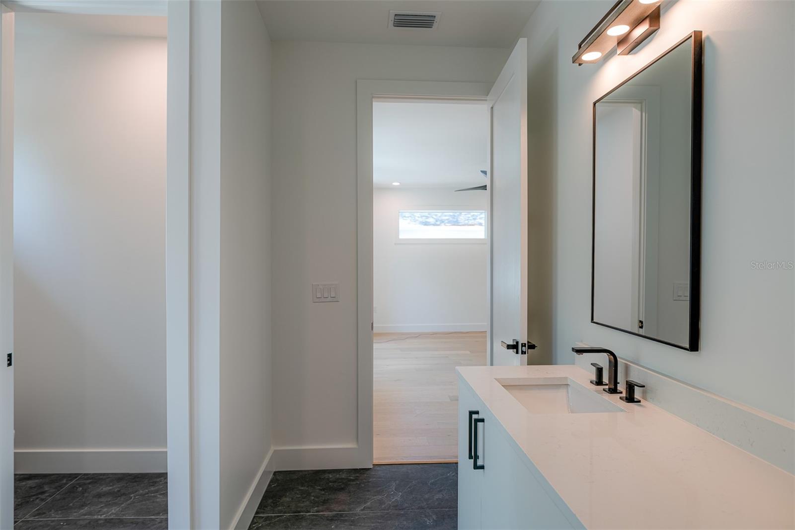 MARYLAND MANOR REV - Residential