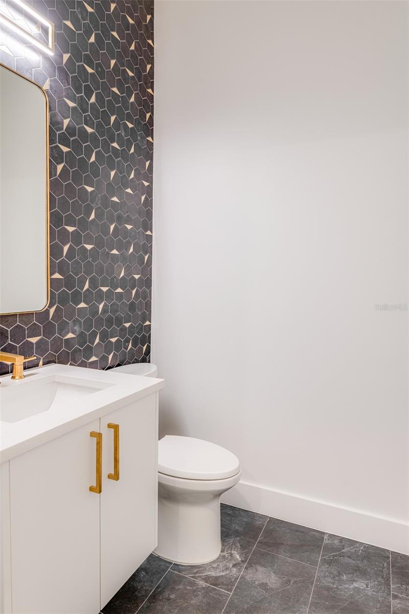 MARYLAND MANOR REV - Residential