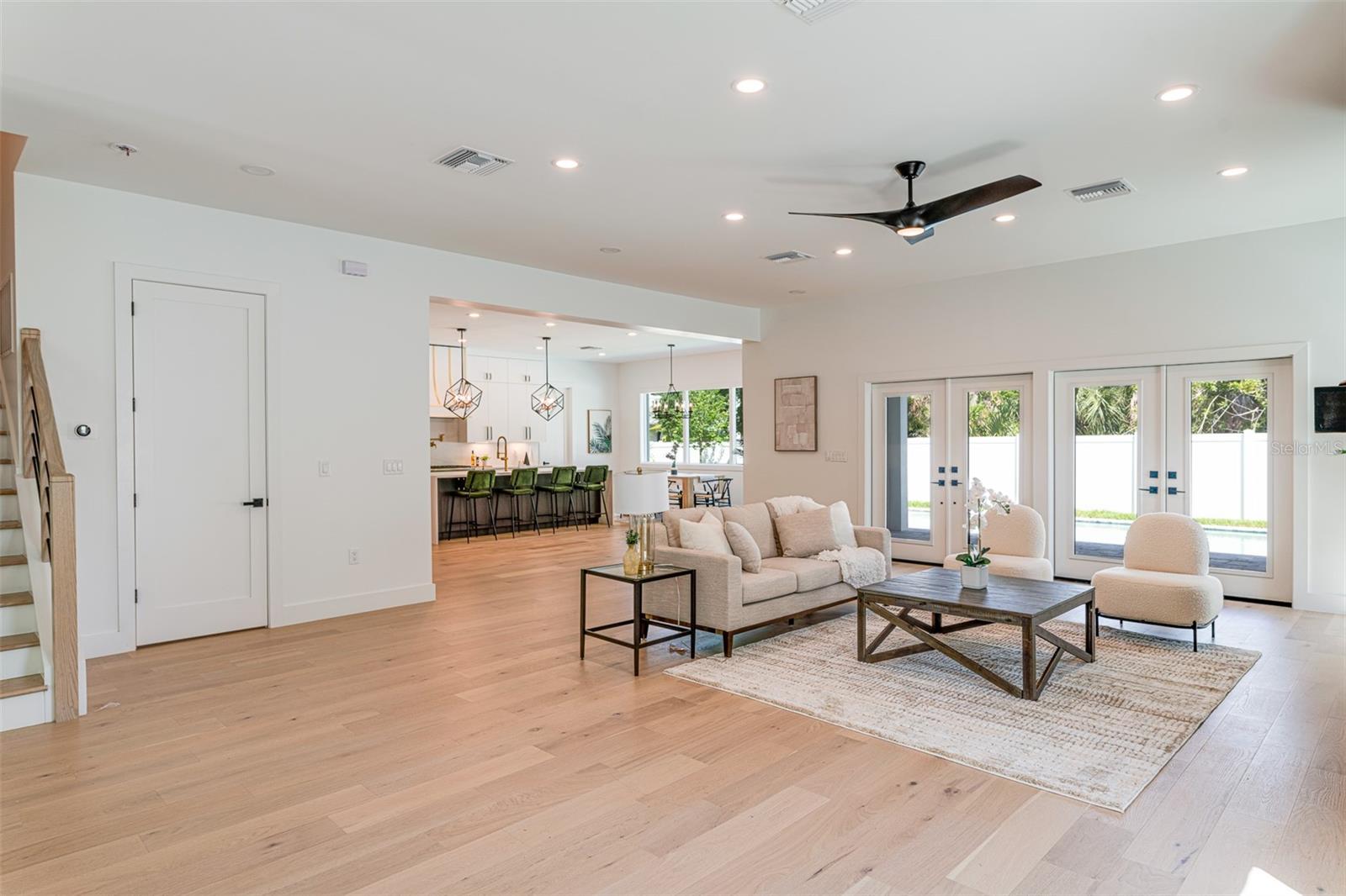 MARYLAND MANOR REV - Residential