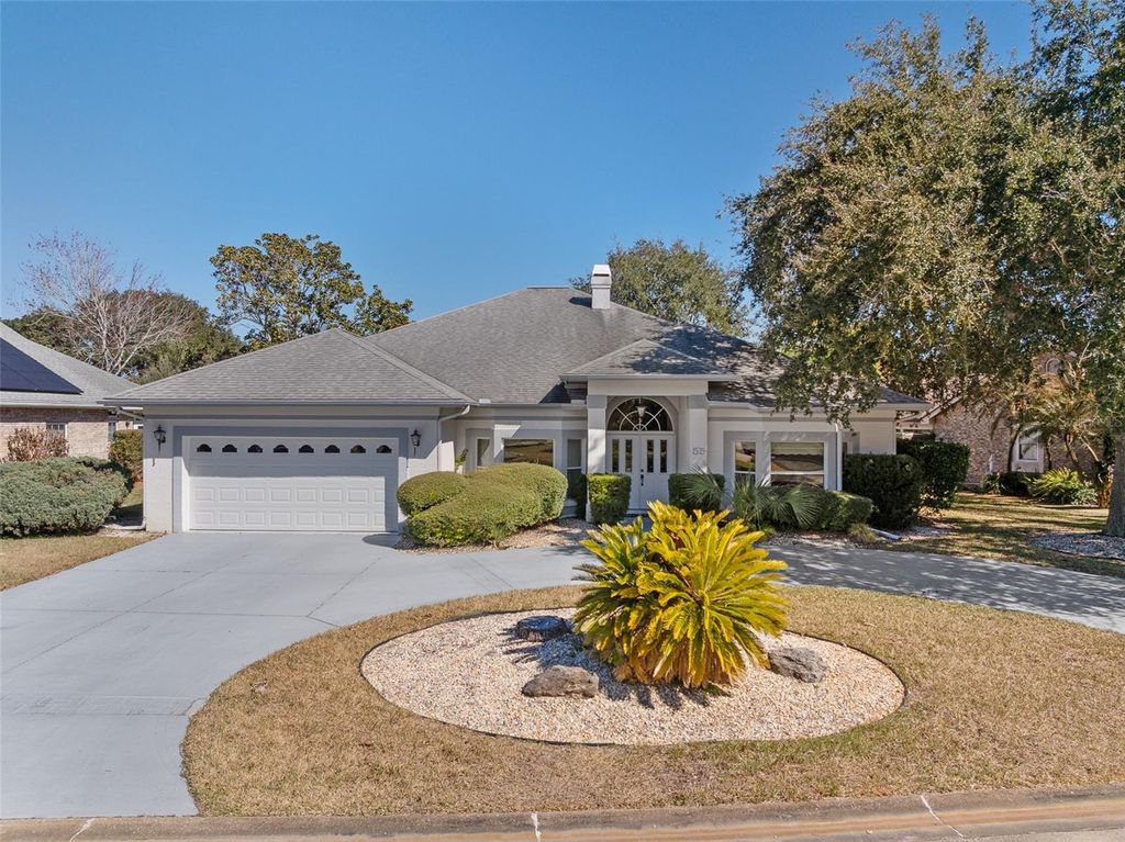 Photo of 55 Kingsley Circle, Ormond Beach, FL 32174 (MLS # FC315727)