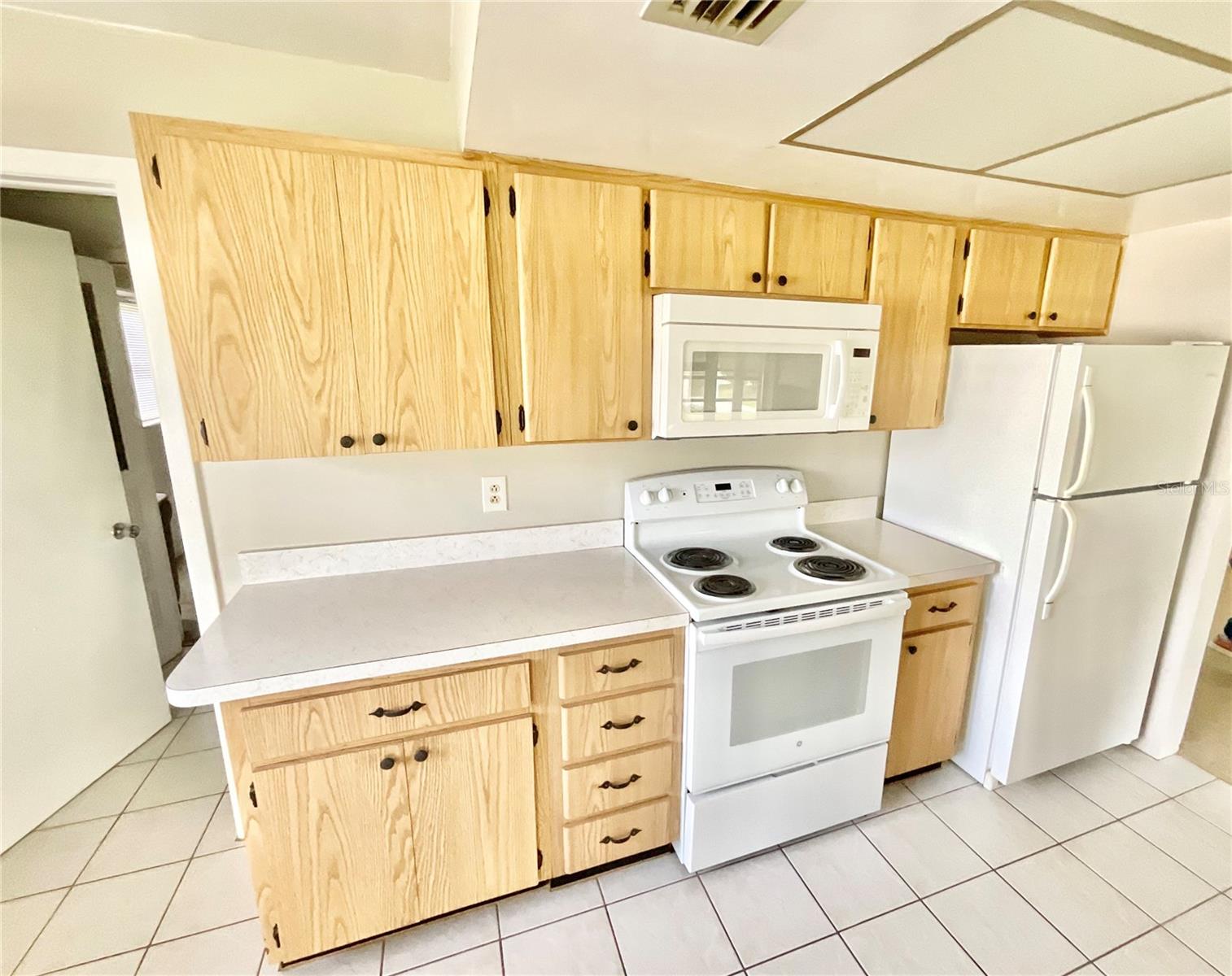 TAMARAC BY THE GULF - Residential Lease