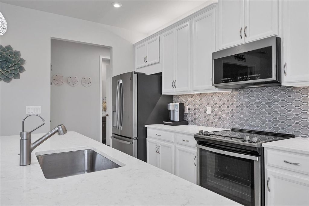 Photo of 11651 Sistine Lane, Venice, FL 34293 (MLS # A4671761)